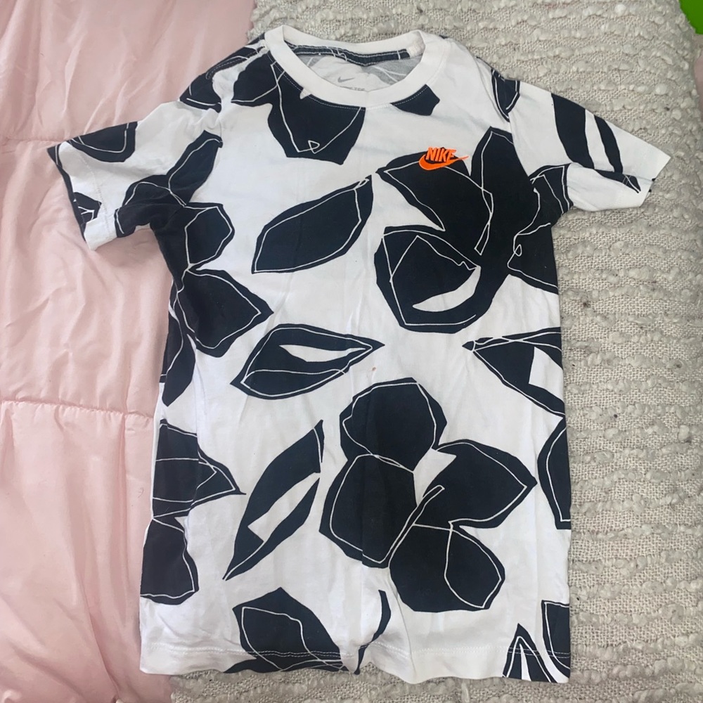 nike shirt